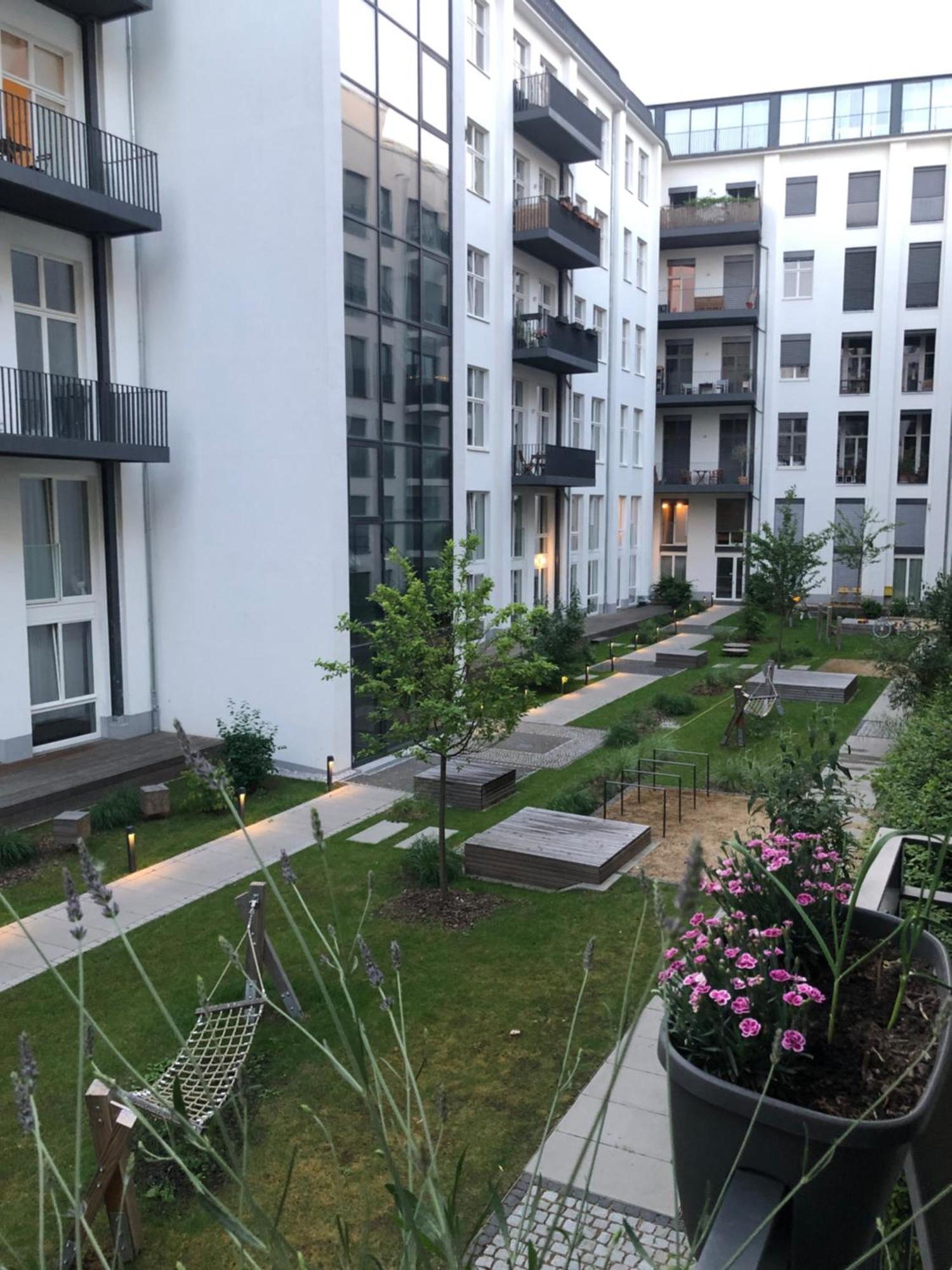 Central, 2021 Built Maisonette Appartement Berlijn